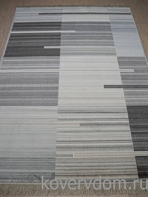 Ковер из вискозы и хлопка Royal Palace 14634 5323 Ковер из вискозы и хлопка Royal Palace 14634 5323