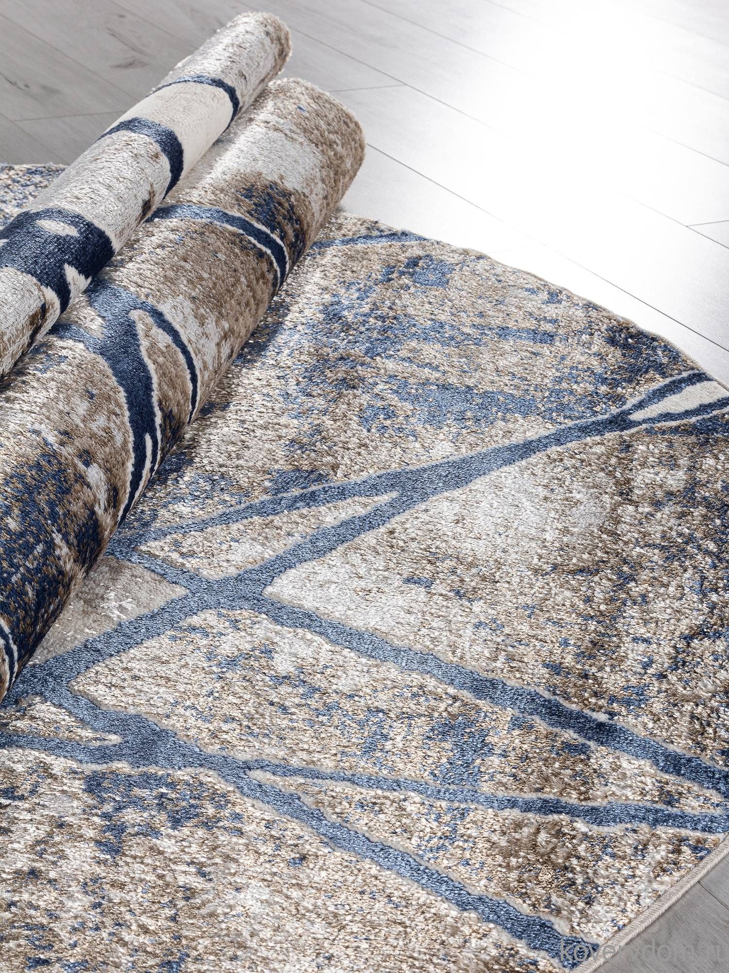 Ковер ANTEP O1702 630 CREAM / BLUE Овал Ковер ANTEP O1702 630 CREAM / BLUE Овал