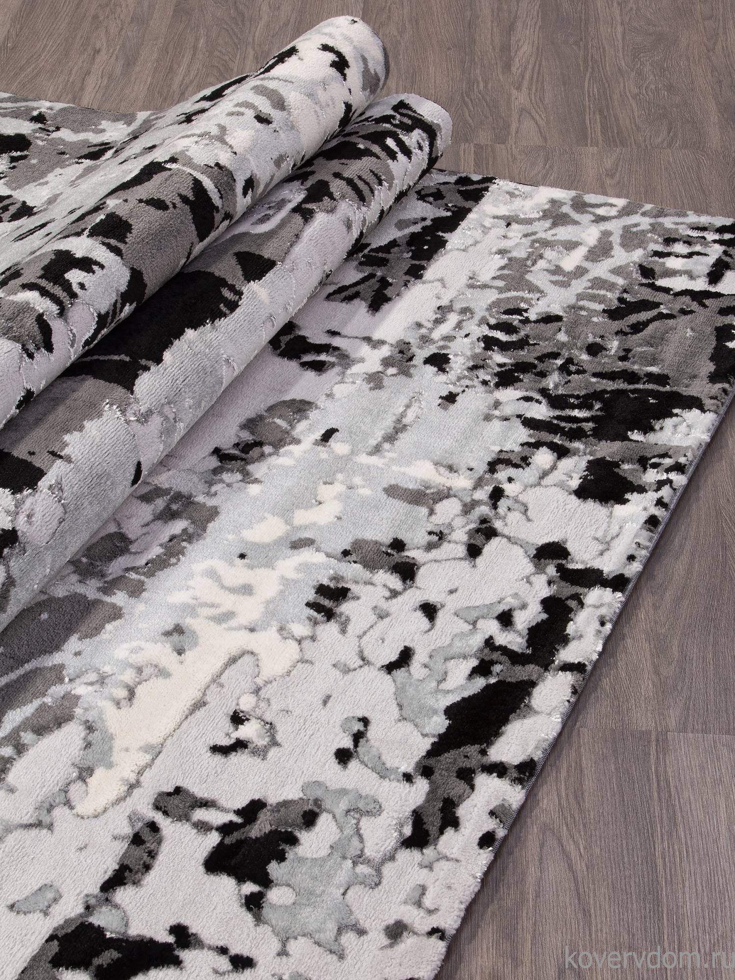 Ковер Valentino Y505A LIGHT GREY SHIRINK / BLACK