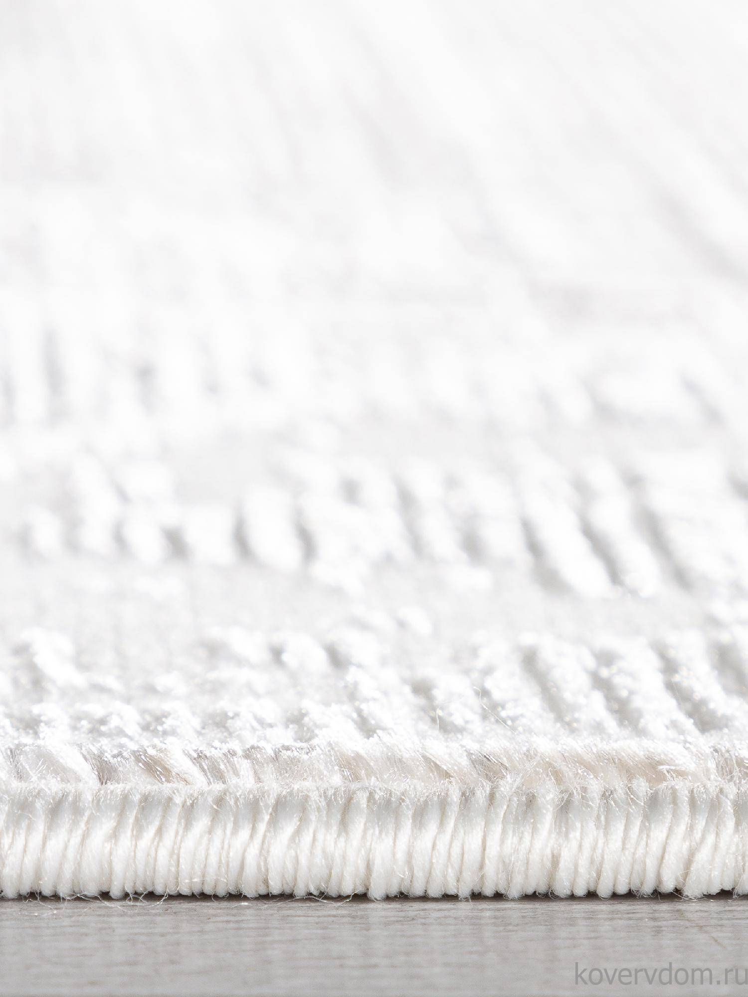 Ковер SHINE 33748A CREAM / WHITE Ковер SHINE 33748A CREAM / WHITE