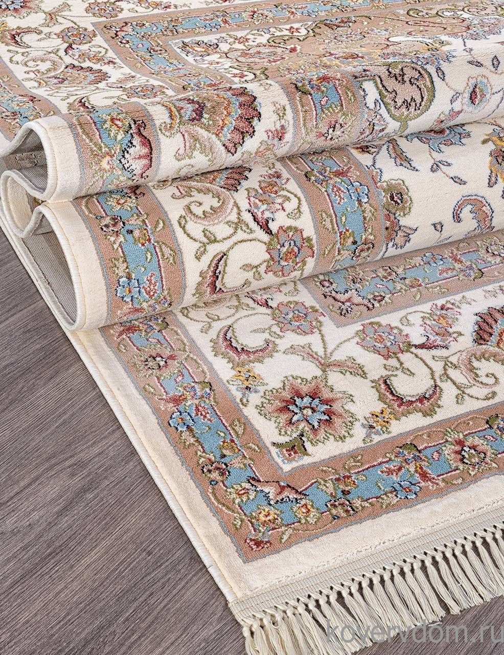 Ковер ARAVIA D158 CREAM-BLUE Ковер ARAVIA D158 CREAM-BLUE